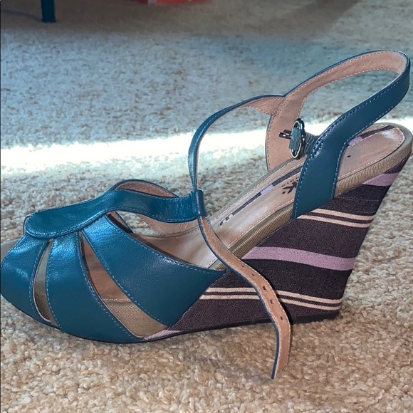 pink studio wedges - Picture 3 of 4